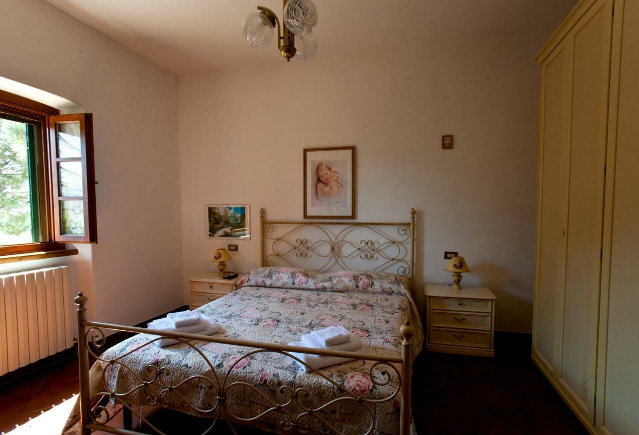 Casa Il Ceppo Hotel อาเรซโซ ภายนอก รูปภาพ